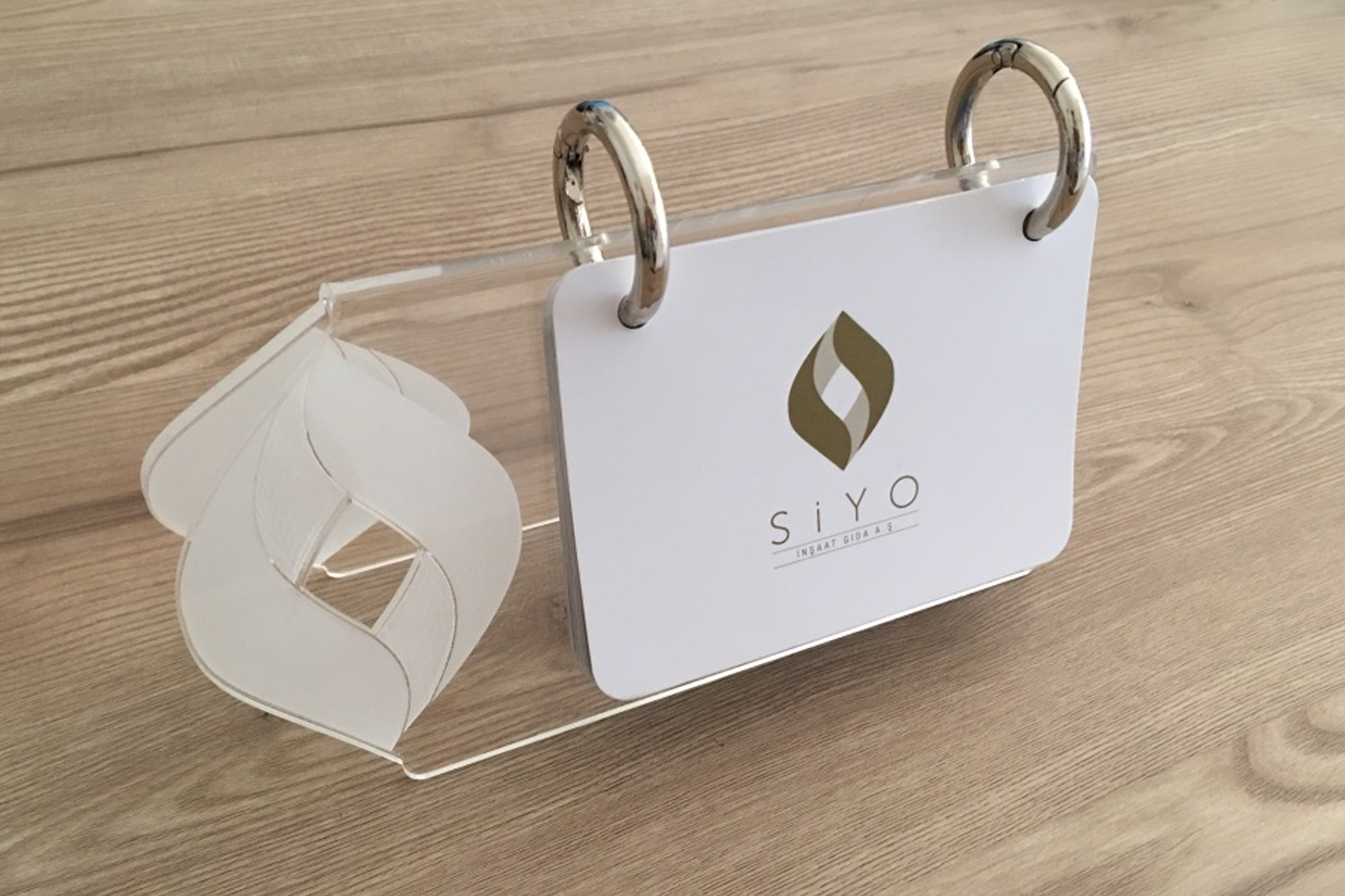 Siyo Construction Desktop Calendar